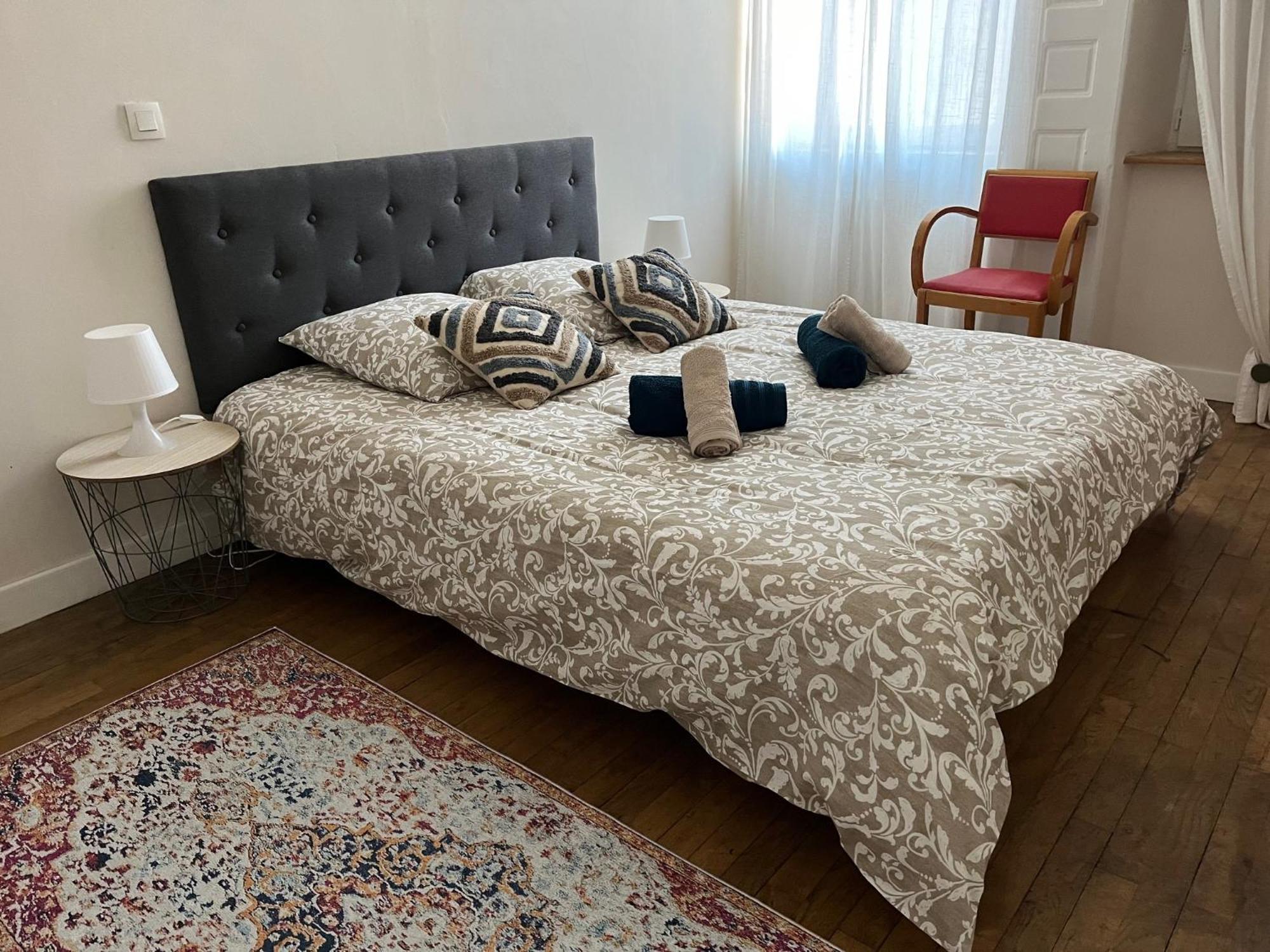La Villa Louana 2 Appartement 100 M2 Charme De L Ancien En Coeur De Ville 奥布松 外观 照片